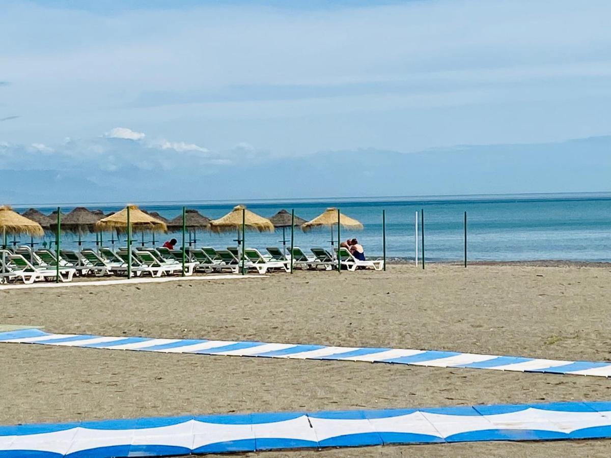 Apartamentos El Mar Azul 5 El Bajondillo Торремолінос Екстер'єр фото